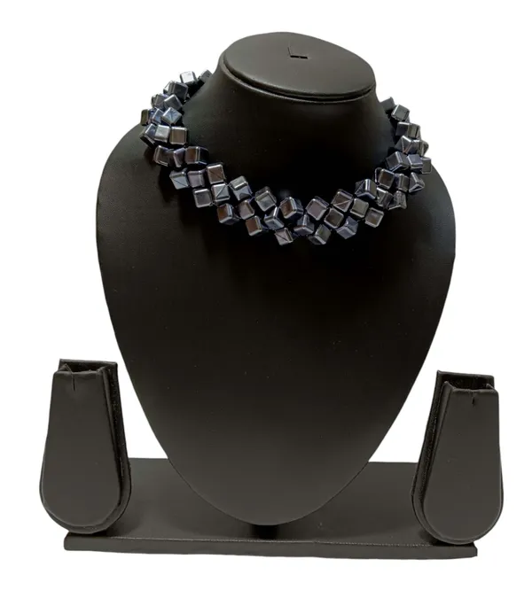 Grey_Square_Necklace_For_Women