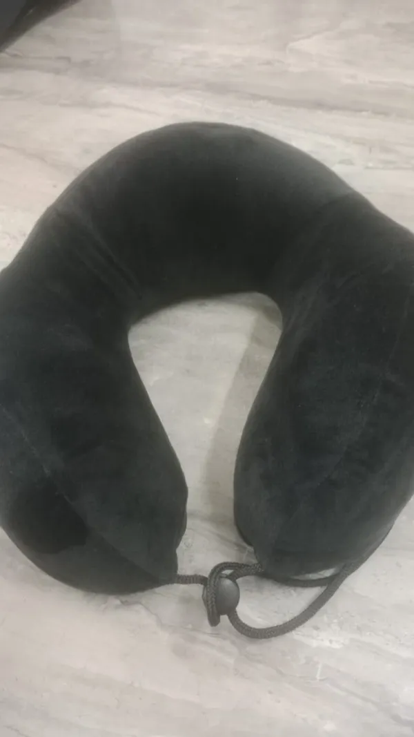 Premium_Black_Memory_Foam_Neck_Pillow_With_Strap_(Pack_Of_2)