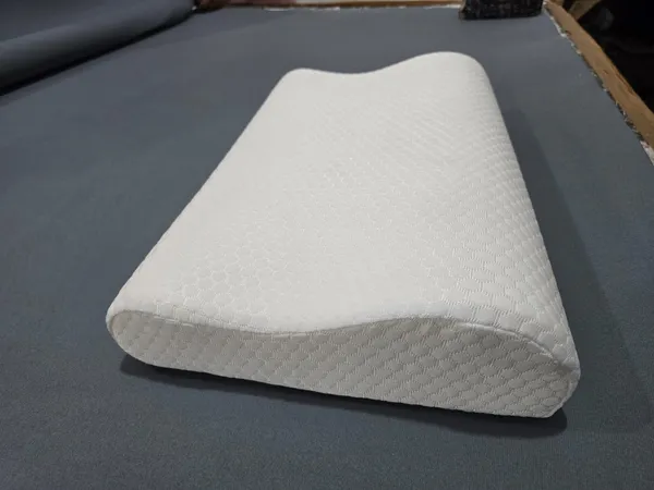 Orthopaedic_Memory_Foam_Cervical_Curve_Pillow
