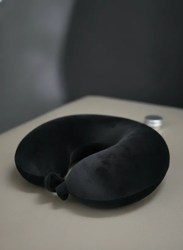 Black_U-Shaped_Memory_Foam_Travel_Pillow_(Pack_Of_2)