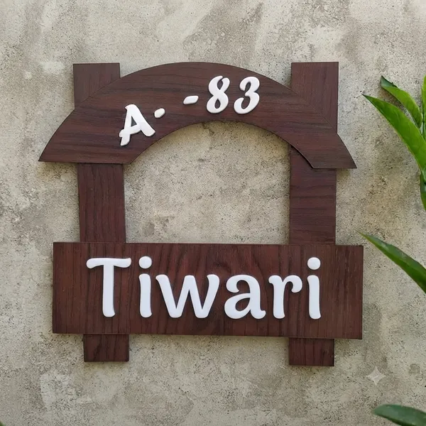 Personalized_Smiling_Wooden_Name_Plate_with_Acrylic_Letters_|_Custom_Home_Name_Plate