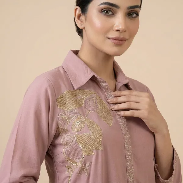 Pink_Premium_And_Elegant_Embroidered_Kurta_Set