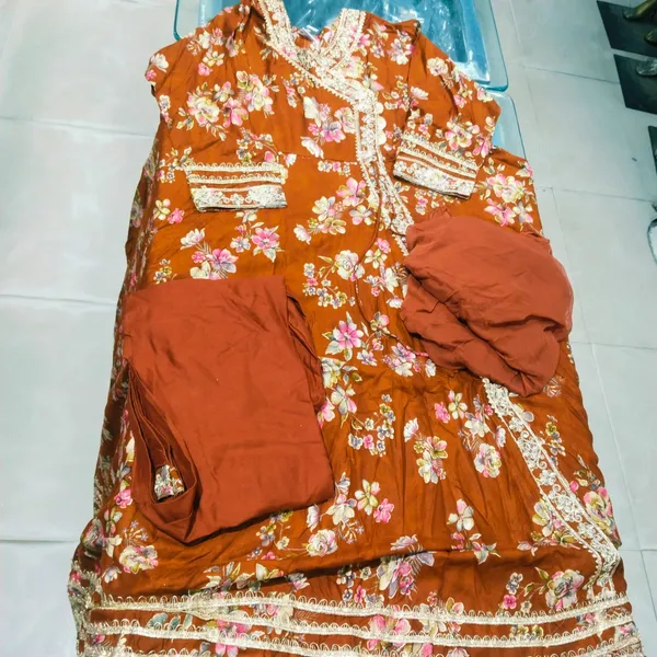 Orange_Floral_Printed_Salwar_Suit_Set_With_Dupatta