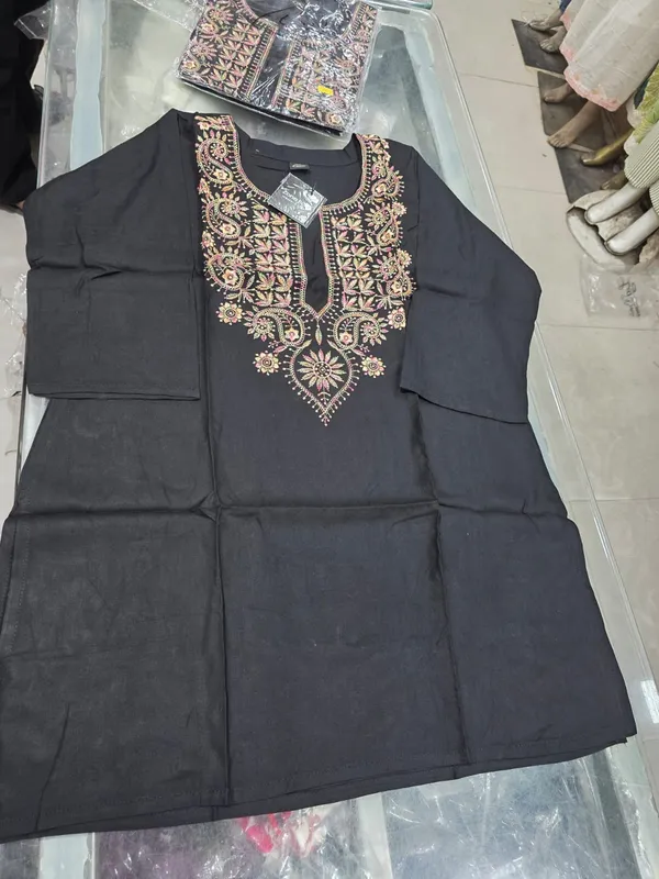 Embroidered_Black_Short_Kurta_With_Golden_Detailing