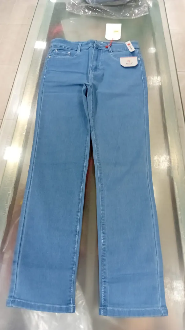 Sky_Blue_Premium_And_Elegant_Flare_Leg_Jeans