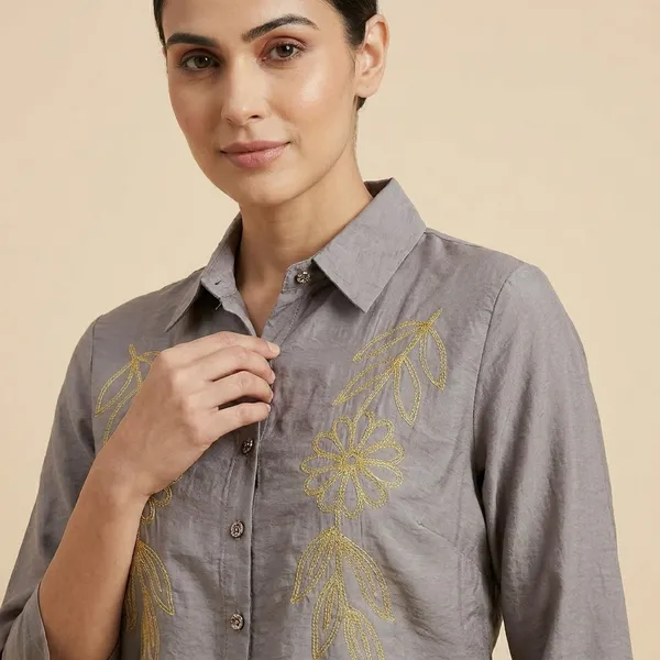 Grey_Embroidered_Collar_Shirt_With_Floral_Design