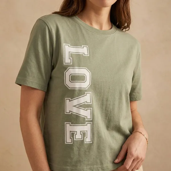 Premium_And_Elegant_Love_Printed_T-Shirt_Olive_Green