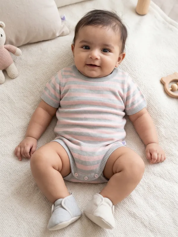 Unisex_Organic_Cotton_Half_Sleeve_Round_Neck_Sweater_Bodysuit_With_Shoulder_Opening