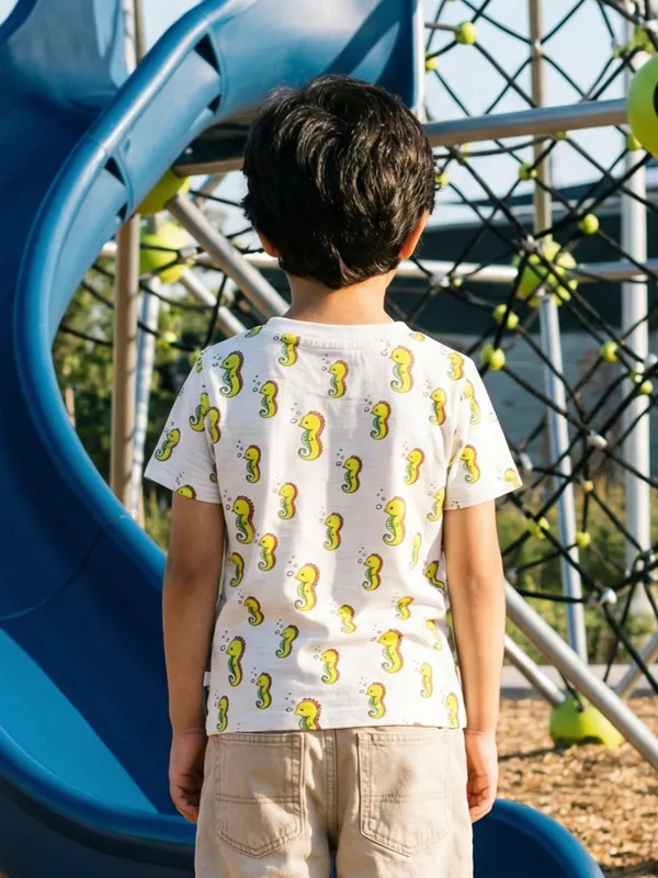 Boys_Organic_Cotton_Single_Jersey_Short_Sleeve_Seahorse_All_Over_Print_T_Shirt_White