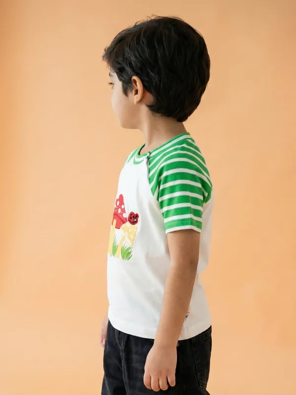 Boys_Organic_Cotton_Single_Jersey_Short_Sleeve_Mashroom_Print_T_Shirt_White