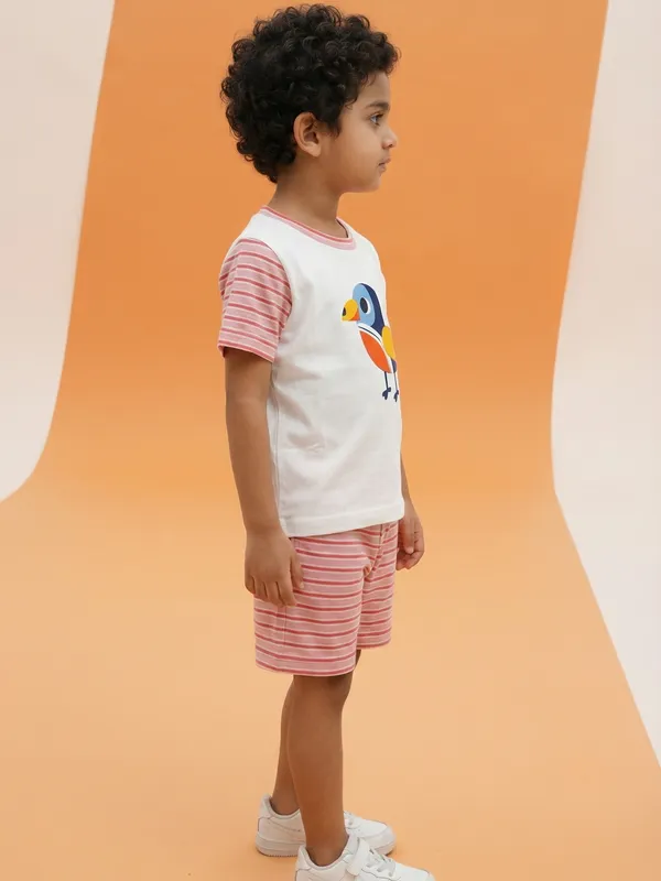 Boys_Organic_Cotton_Interlock_Short_Sleeve_Bird_Chest_Print_T_Shirt_And_Shorts_Set_White