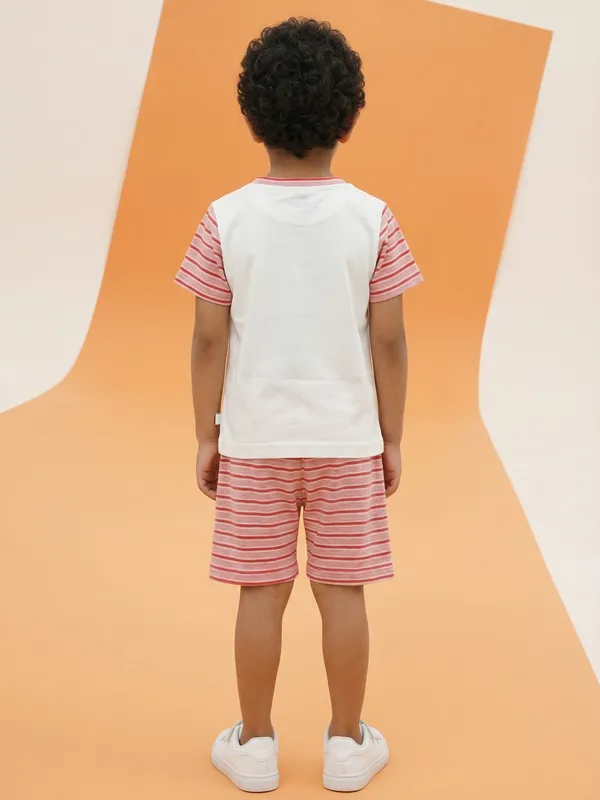 Boys_Organic_Cotton_Interlock_Short_Sleeve_Bird_Chest_Print_T_Shirt_And_Shorts_Set_White