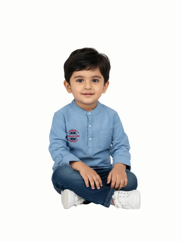 Organic_Cotton_Chambray_Full_Sleeves_Embroidered_Solid_Casual_Shirt_Blue