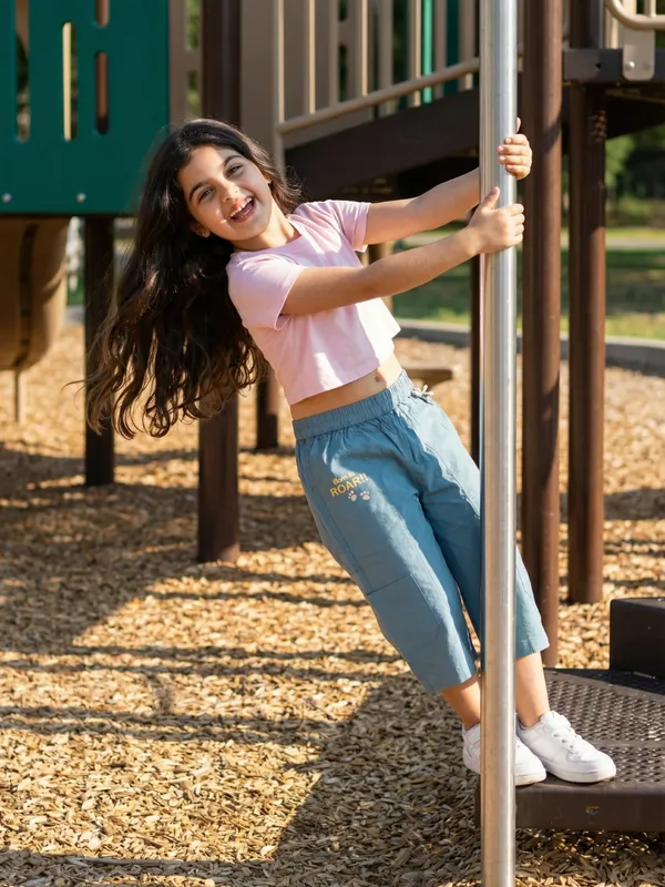 Girls_Organic_Cotton_Poplin_Ankle_Length_Teddy_And_Text_Print_Pant_Blue