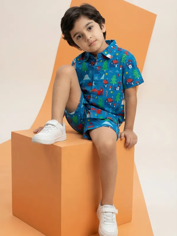 Unisex_Organic_Cotton_Twill_Short_Sleev_Solid_Shirt_And_Shorts_Blue