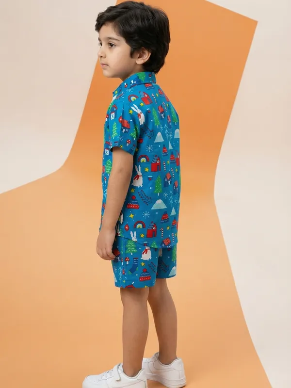 Unisex_Organic_Cotton_Twill_Short_Sleev_Solid_Shirt_And_Shorts_Blue