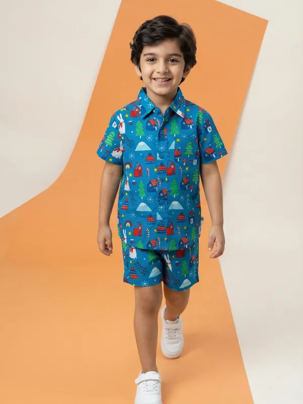 Unisex_Organic_Cotton_Twill_Short_Sleev_Solid_Shirt_And_Shorts_Blue