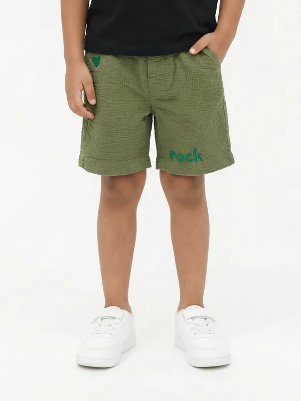 Boys_Organic_Cotton_Seer_Sucker_Knee_Length_Rock_Embroidered_Shorts_Green