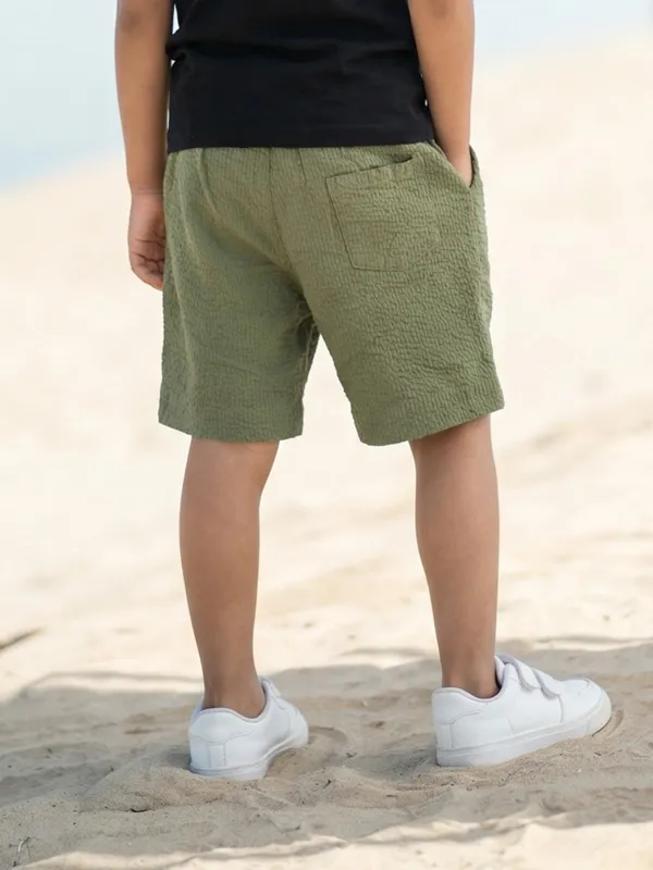 Boys_Organic_Cotton_Seer_Sucker_Knee_Length_Rock_Embroidered_Shorts_Green