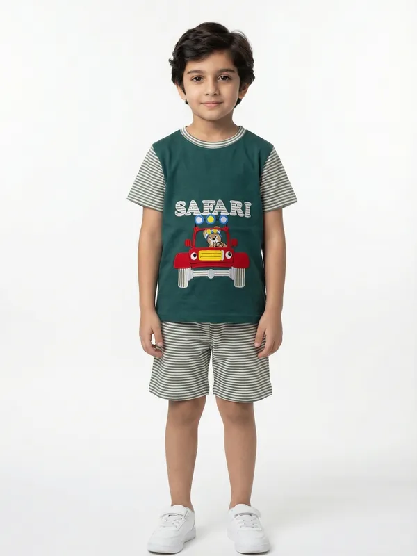 Boys_Organic_Cotton_Single_Jersey_Short_Sleeve_Safari_Vehical_Applique_T_Shirt_And_Shorts_Set_Green