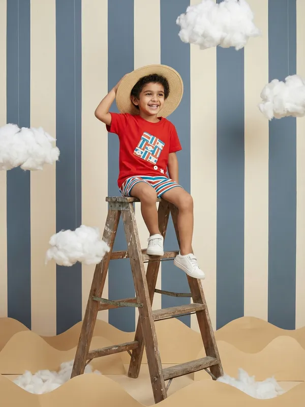 Boys_Organic_Cotton_Single_Jersey_Short_Sleeve_Xo_Game_Applique_T_Shirt_And_Shorts_Set_Red
