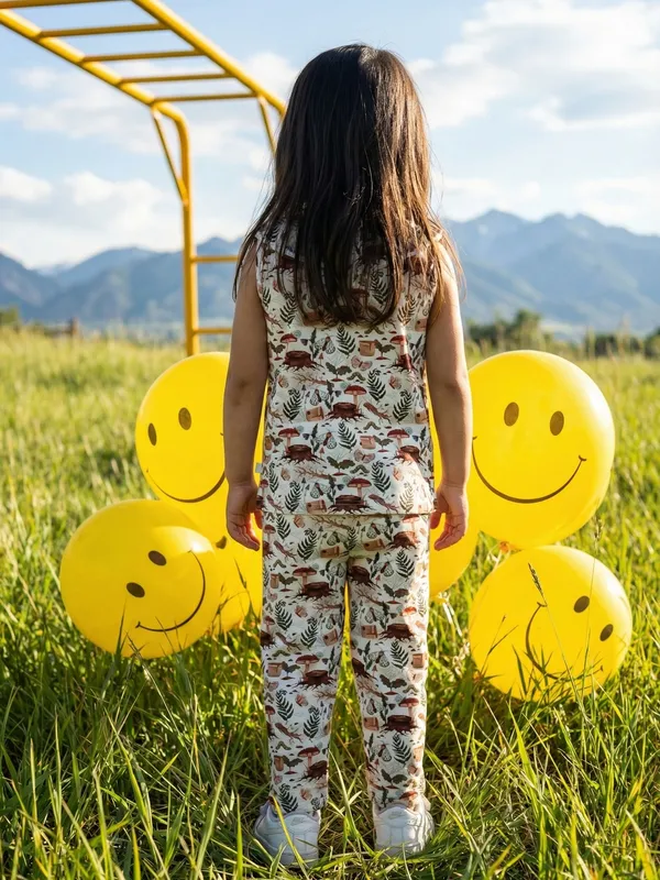Girls_Organic_Cotton_Single_Jersey_Sleevless_All_Over_Print_Top_And_Gathered_Shorts_White_And_Green