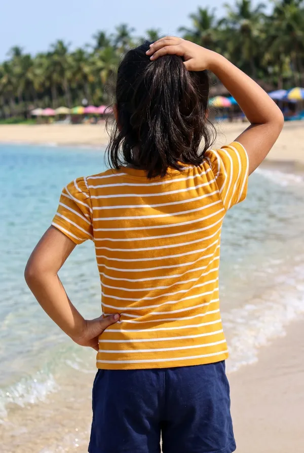 Girls_Organic_Cotton_Half__Sleeve_Applique_Top