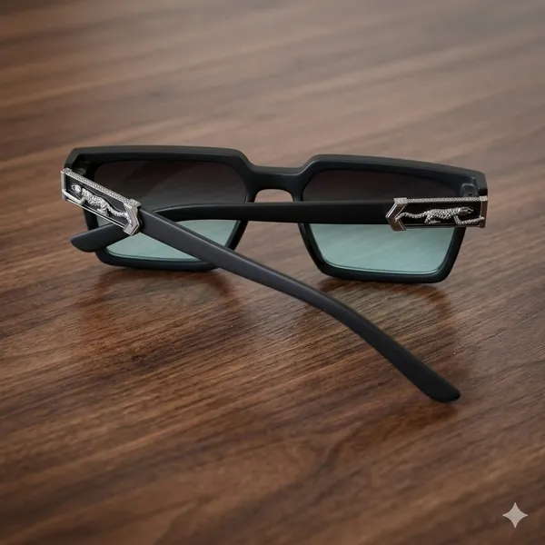 Black_Polycarbonate_Metal_Rectangular_Sunglasses_For_Casual_Wear