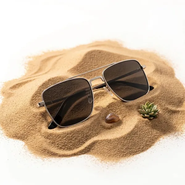 Gold_Metal_Square_Sunglasses_For_Casual_Wear