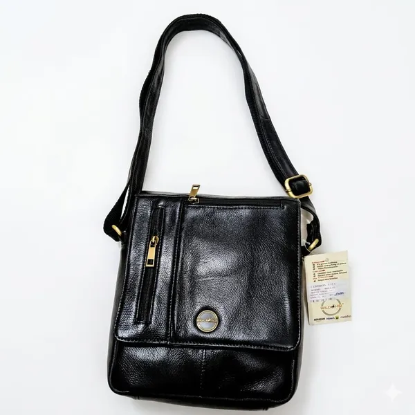 Black_Leather_Messenger_Bag_For_Daily_Use