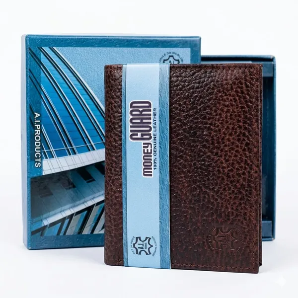 Brown_Leather_Trifold_Wallet_For_Daily_Use