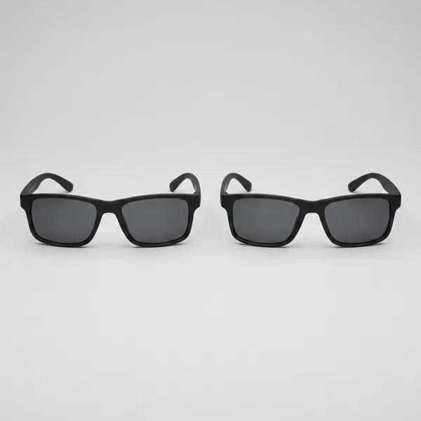 Black_Polycarbonate_Foldable_Sunglasses_For_Travel