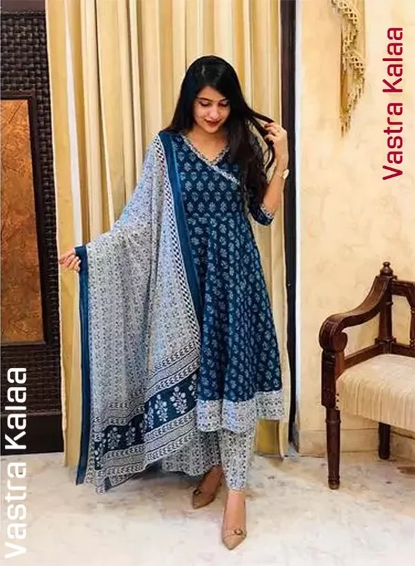 Indigo_Blue_And_White_Cotton_Floral_Anarkali_Kurta_Set_With_Palazzo_For_Women