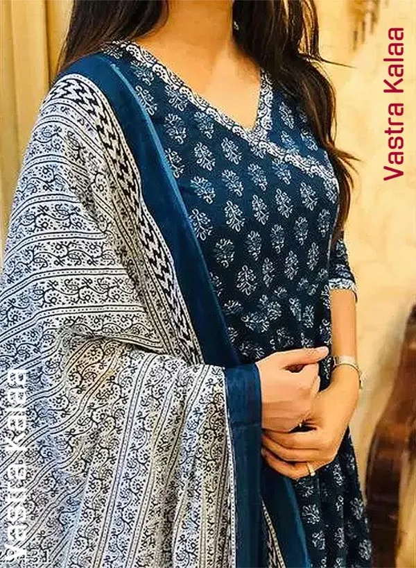 Indigo_Blue_And_White_Cotton_Floral_Anarkali_Kurta_Set_With_Palazzo_For_Women