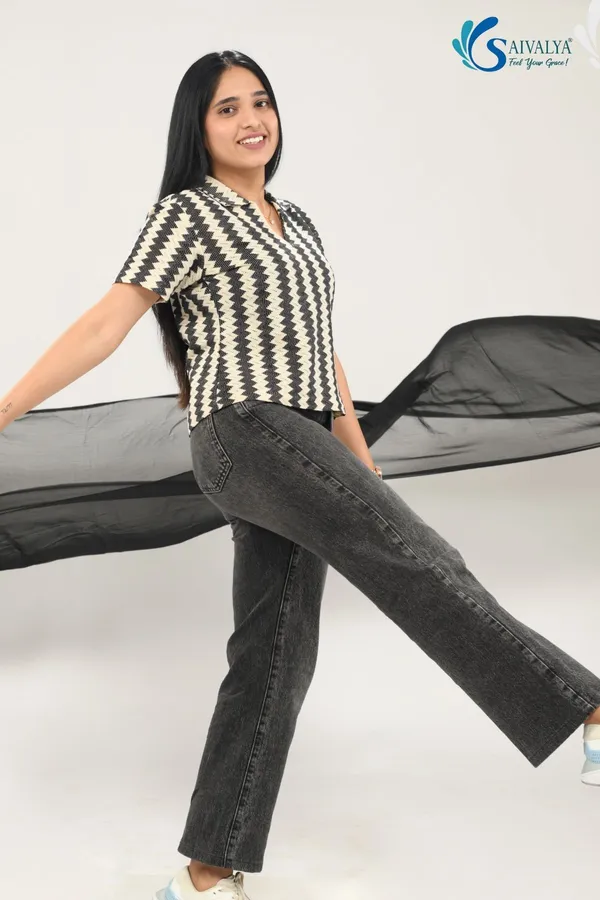 Grey_and_White_Cotton_Weaving_Premium_Top_for_Women