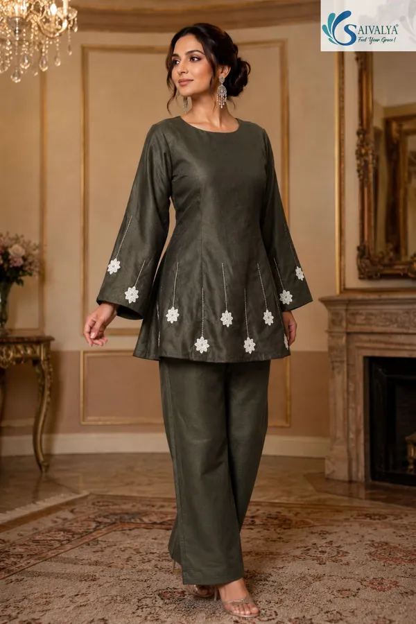 Olive_Élan_Floral_Embroidered_Co-ord_Set