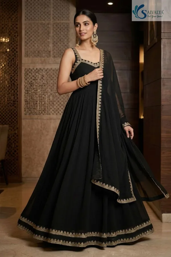 Saivalya_Nooré_Black_Anarkali_Set