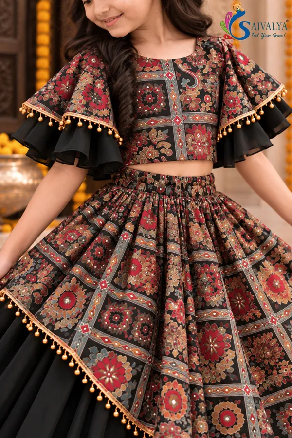 Black_Kalamkari_Blossom_Asymmetric_Georgette_Lehenga_Set