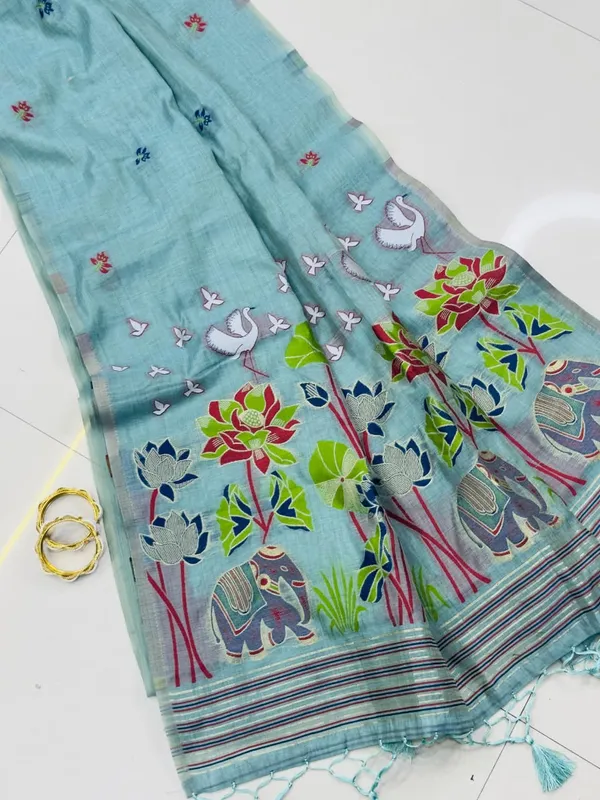Linen_Saree_With_Handpainted_Floral_Pallu_And_Embroidered_Blouse_Sky_Blue