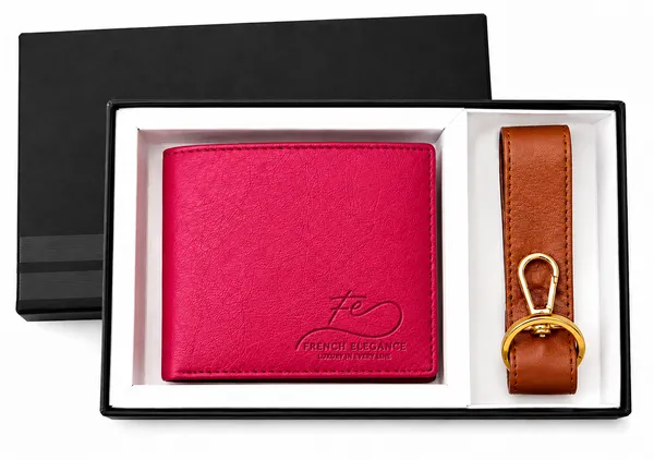 Pink_And_Brown_Leather_Wallet_And_Keychain_Gift_Set