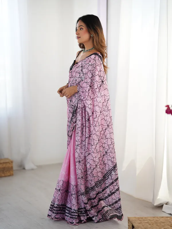 Pink_And_Black_Pure_Chinon_Digital_Print_Saree_With_Mirror_Work_Scallop_Border_For_Women