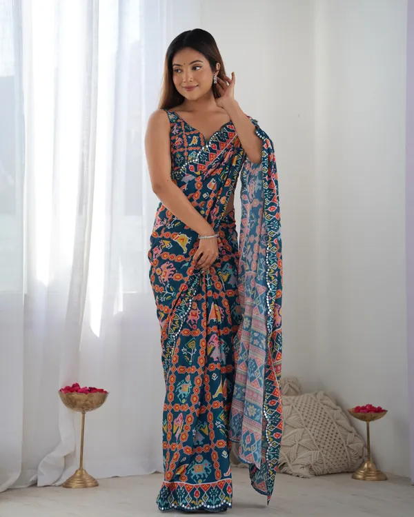 Navy_And_Yellow_Pure_Chinon_Digital_Print_Saree_With_Mirror_Work_Scallop_Border_For_Women