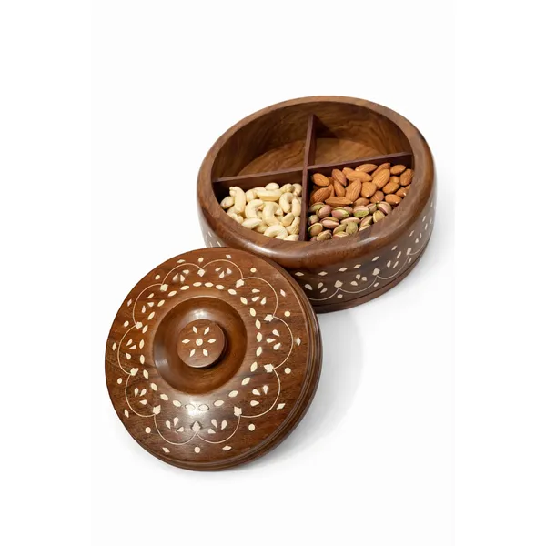 Handcrafted_Wooden_Chapati_Box_With_Brass_Inlay_Work