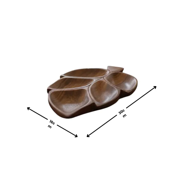 Wooden_4_Section_Leaf_Shaped_Serving_Tray