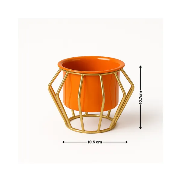 Gold_Wire_Planter_With_Orange_Ceramic_Pot
