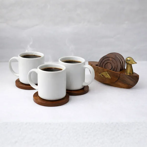 Handcrafted_Wooden_Coaster_Set_With_Boat_Shaped_Holder