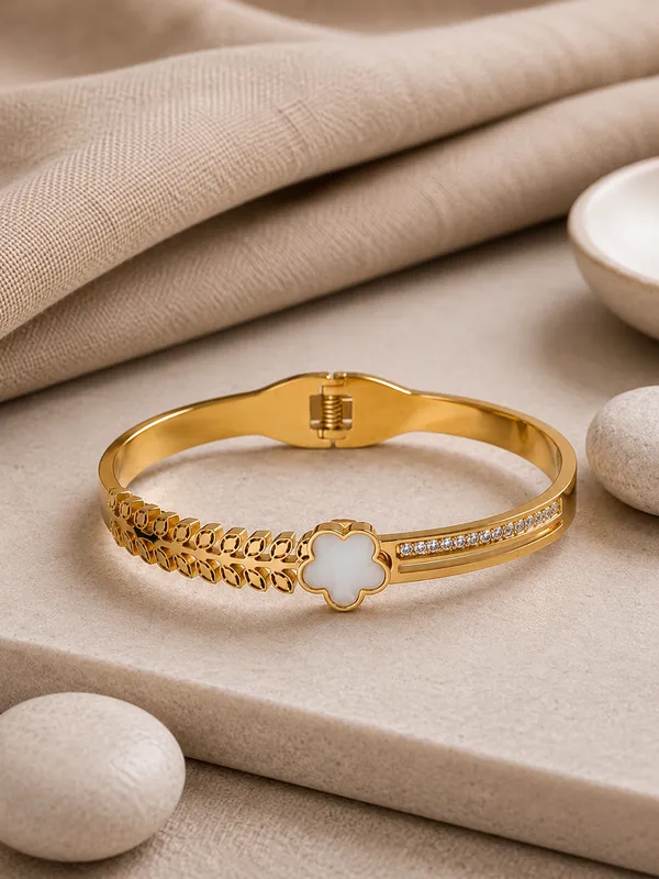 Gold_Stainless_Steel_Bangle_Bracelet_For_Women