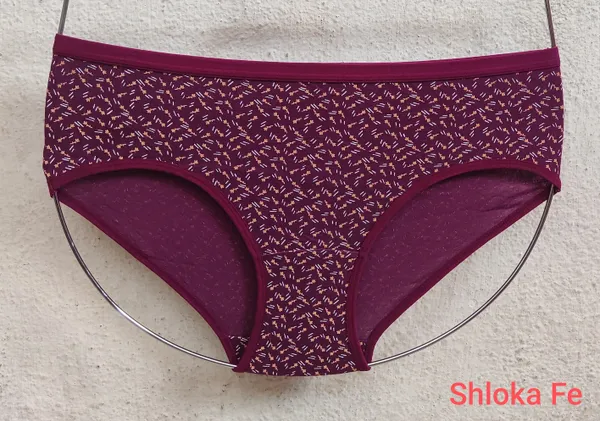 Shloka_Fe_Multicolor_Cotton_Hipster_Print_1_Panties_For_Women_Pack_Of_3