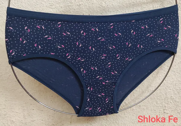 Shloka_Fe_2_Multicolor_Cotton_Print_2_Panties_For_Women_Pack_Of_3