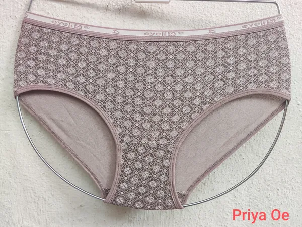 Priya_Oe_Multicolor_Cotton_Print_4_Printed_Panties_For_Women_Pack_Of_3